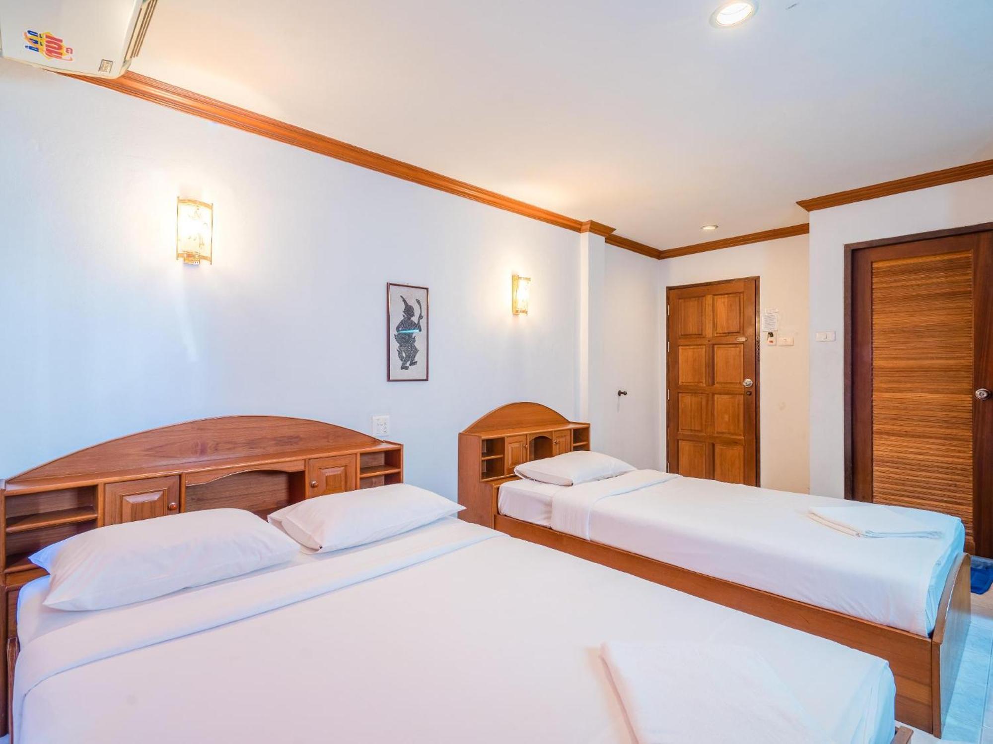 Break Point Hotel Patong Экстерьер фото